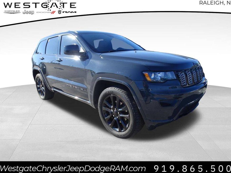 JEEP GRAND CHEROKEE 2018 1C4RJEAG9JC125463 image